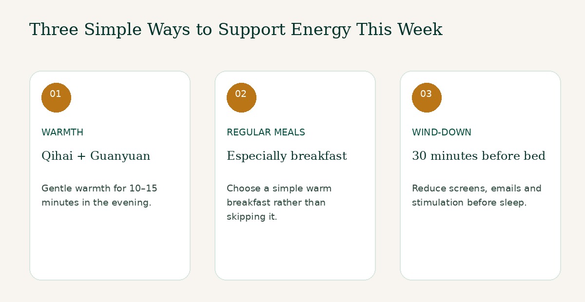 Three practical suggestions from the article: gentle warmth, regular warm meals and a wind-down period before bed